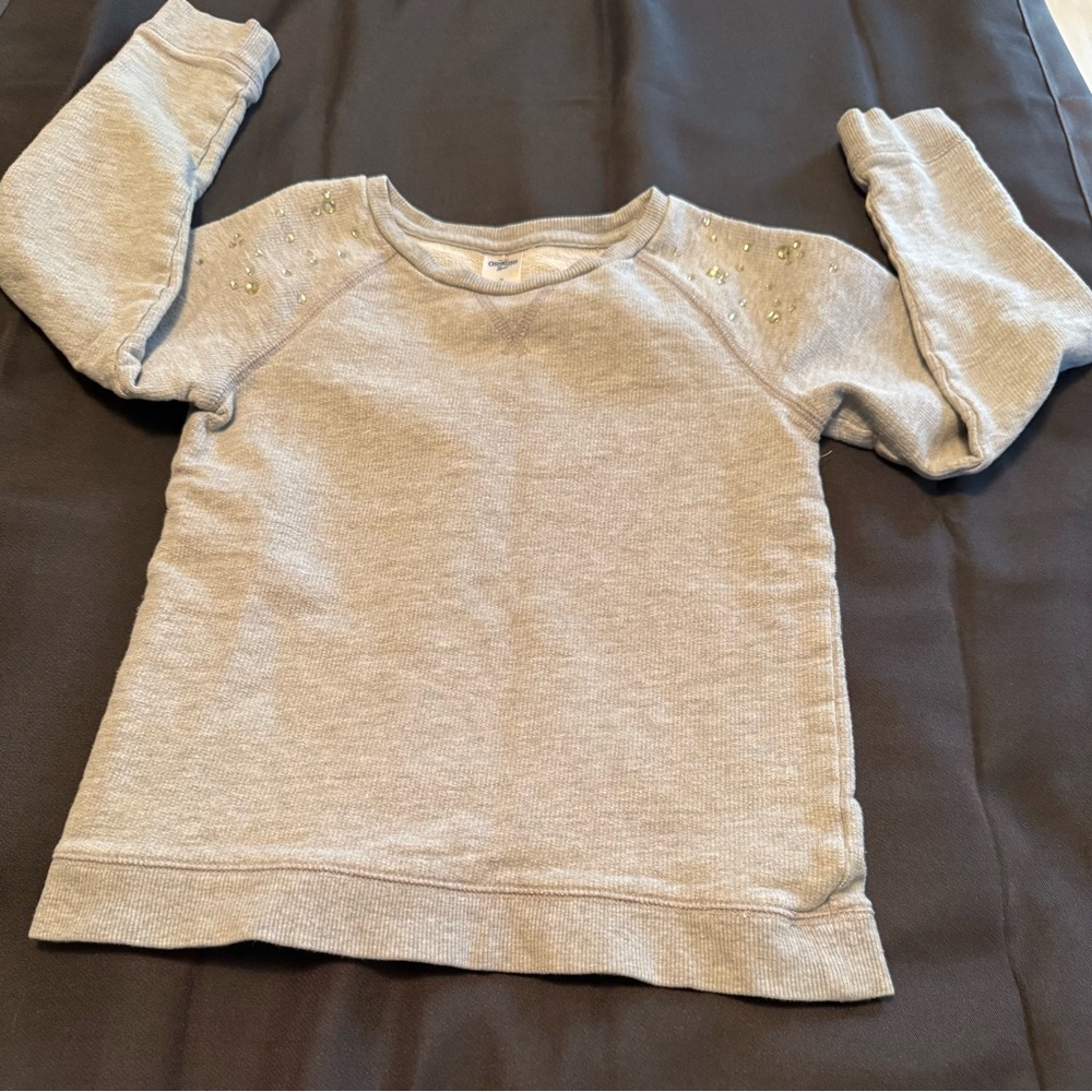 OshKosh B'gosh Light Gray Embellished Shoulder Sweatshirt Size 7